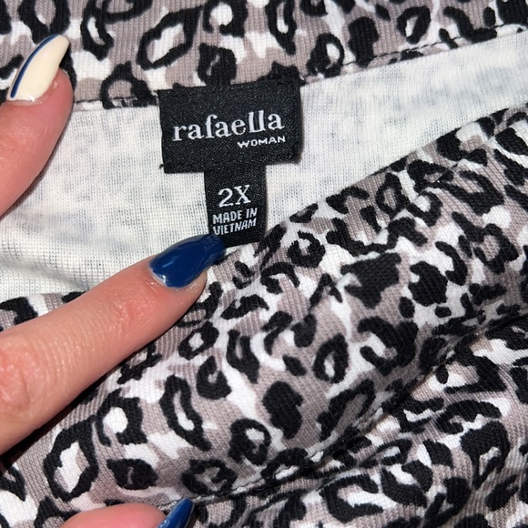 NEW Cheetah shirt - Picture 5 of 6